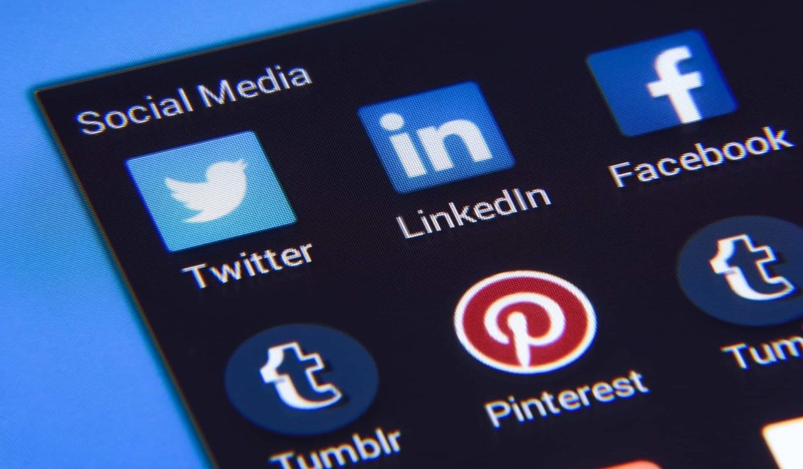 Filtering out the noise from LinkedIn