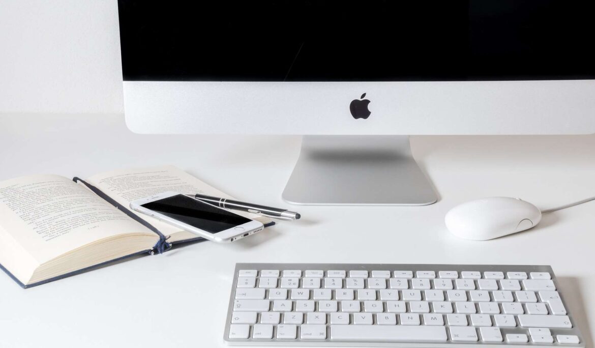 The importance of blogging for your dental website